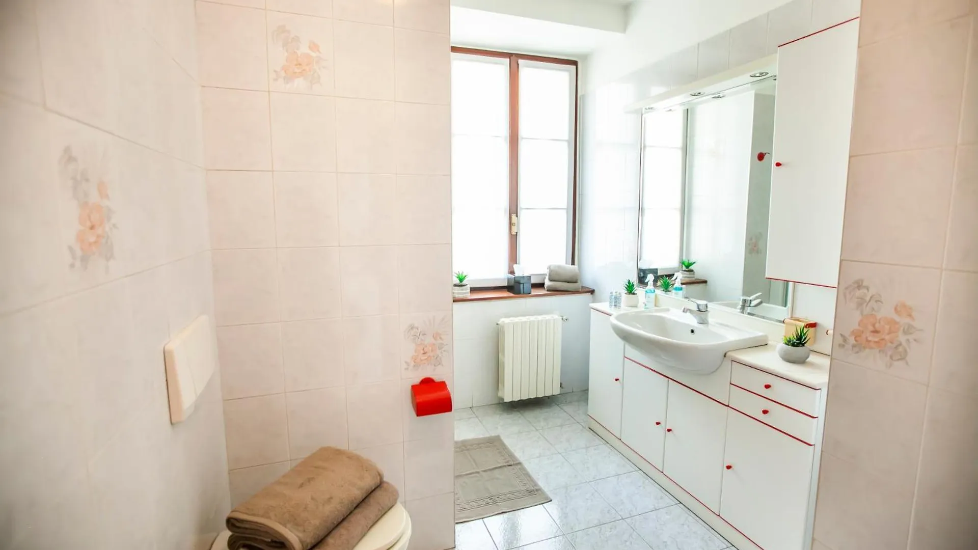 Piazzaroma23 Apartment Como 0*,  Italy